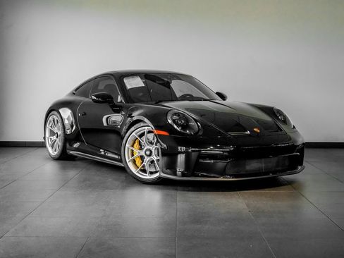 Certified 2024 Porsche 911 GT3 RWD image 9