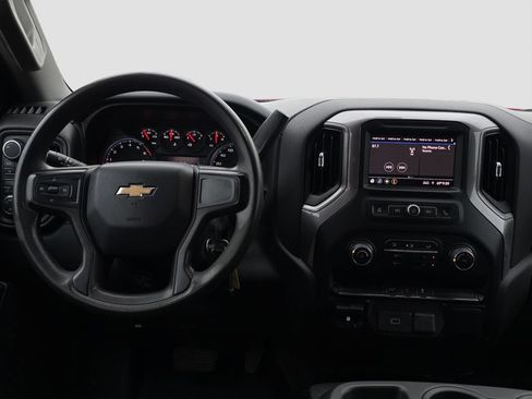 Used 2019 Chevrolet Silverado 1500 Custom w/ Custom Value Package AWD/4WD image 11