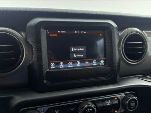Used 2023 Jeep Wrangler Unlimited Sport AWD/4WD image 34