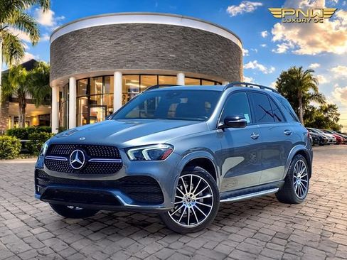 Used 2021 Mercedes-Benz GLE 350 w/ AMG Line Exterior image 1