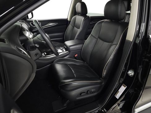 Used 2019 INFINITI QX60 Luxe w/ Essential Package image 15