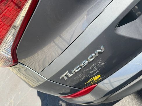 Used 2016 Hyundai Tucson SE w/ Option Group 02 AWD/4WD image 10