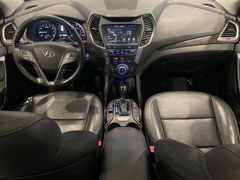 Used 2017 Hyundai Santa Fe Sport w/ 2.0T Ultimate Tech Package 05 AWD/4WD image 16
