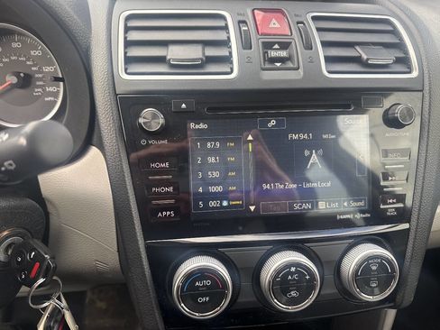 Used 2018 Subaru Forester 2.5i Premium w/ All-Weather Package image 15