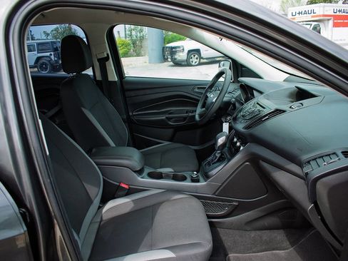 Used 2016 Ford Escape S image 8