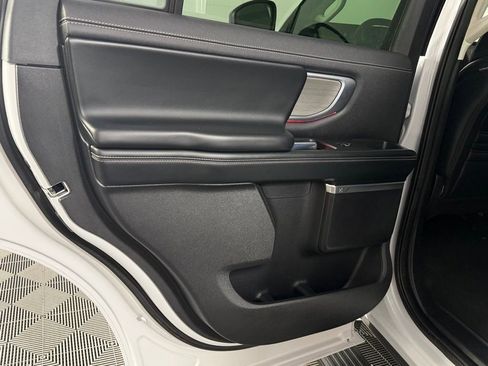 Used 2025 Ford Expedition Platinum AWD/4WD image 27