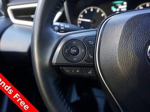 Certified 2023 Toyota Corolla SE image 4