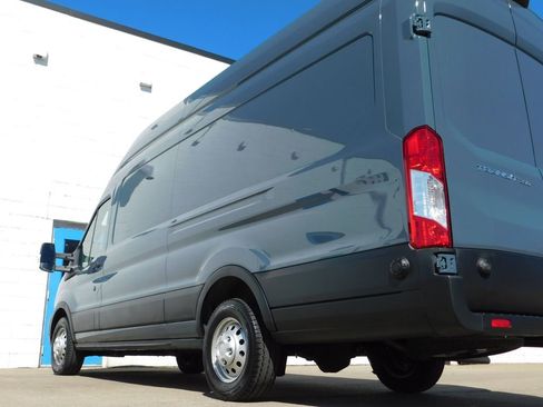 Used 2022 Ford Transit 250 148 High Roof Extended AWD w/ Parcel Delivery Package image 72