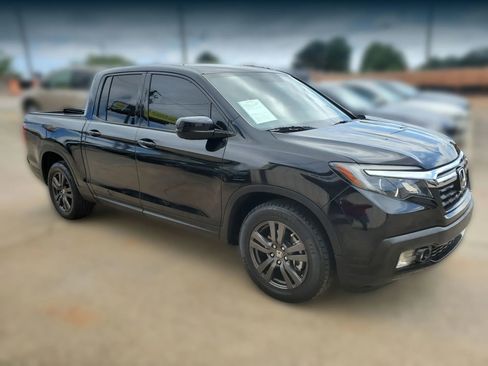 Used 2018 Honda Ridgeline Sport image 15