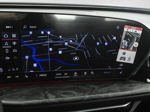 Certified 2025 Audi Q5 Premium w/ Convenience Package AWD/4WD image 13