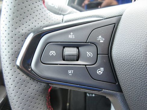 New 2026 Chevrolet Trax RS w/ Driver Confidence Package FWD image 25