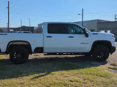 New 2026 Chevrolet Silverado 2500 Custom w/ Custom Value Package image 9