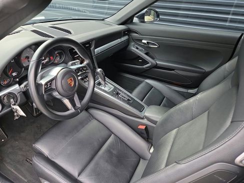 Certified 2017 Porsche 911 Carrera S image 4