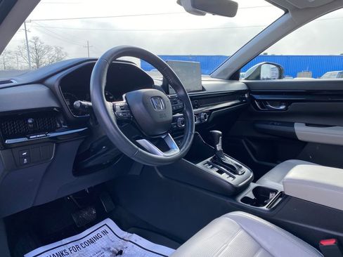 Used 2023 Honda CR-V EX-L image 9