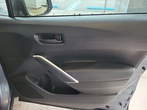 Certified 2024 Toyota Corolla Cross SE image 29