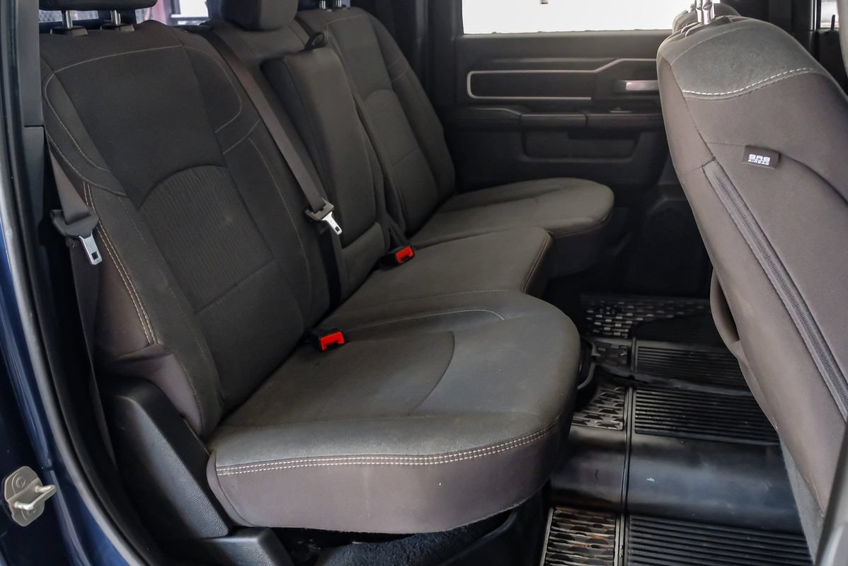 Used 2024 RAM 2500 Big Horn w/ Night Edition AWD/4WD image 33