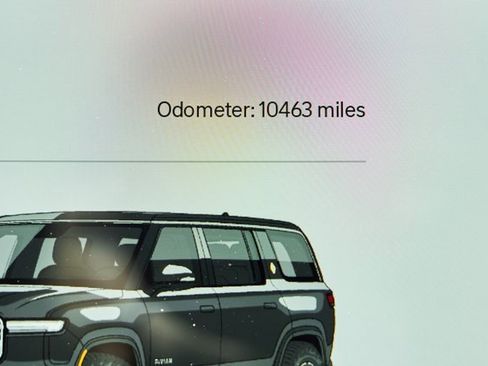 Used 2025 Rivian R1S Adventure image 83