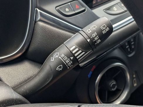 Used 2022 Chevrolet Blazer LT w/ LPO, Floor Liner Package FWD image 27
