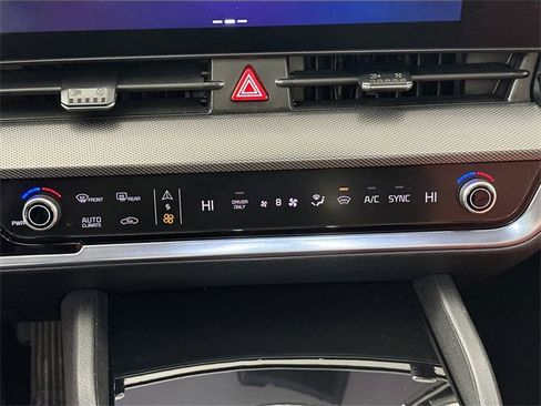 Used 2023 Kia Sportage SX Prestige image 15