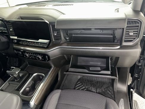 Used 2024 Chevrolet Silverado 1500 RST image 20