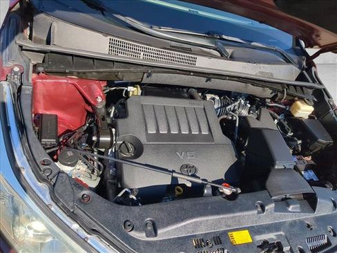 Used 2016 Toyota Highlander XLE image 21