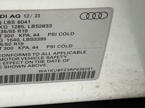 Used 2024 Audi Q4 e-tron Premium w/ Convenience Package AWD/4WD image 26