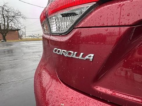 Used 2024 Toyota Corolla LE image 34