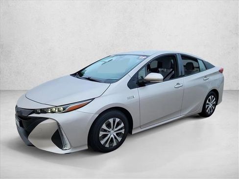 Used 2019 Toyota Prius Prime Plus image 1
