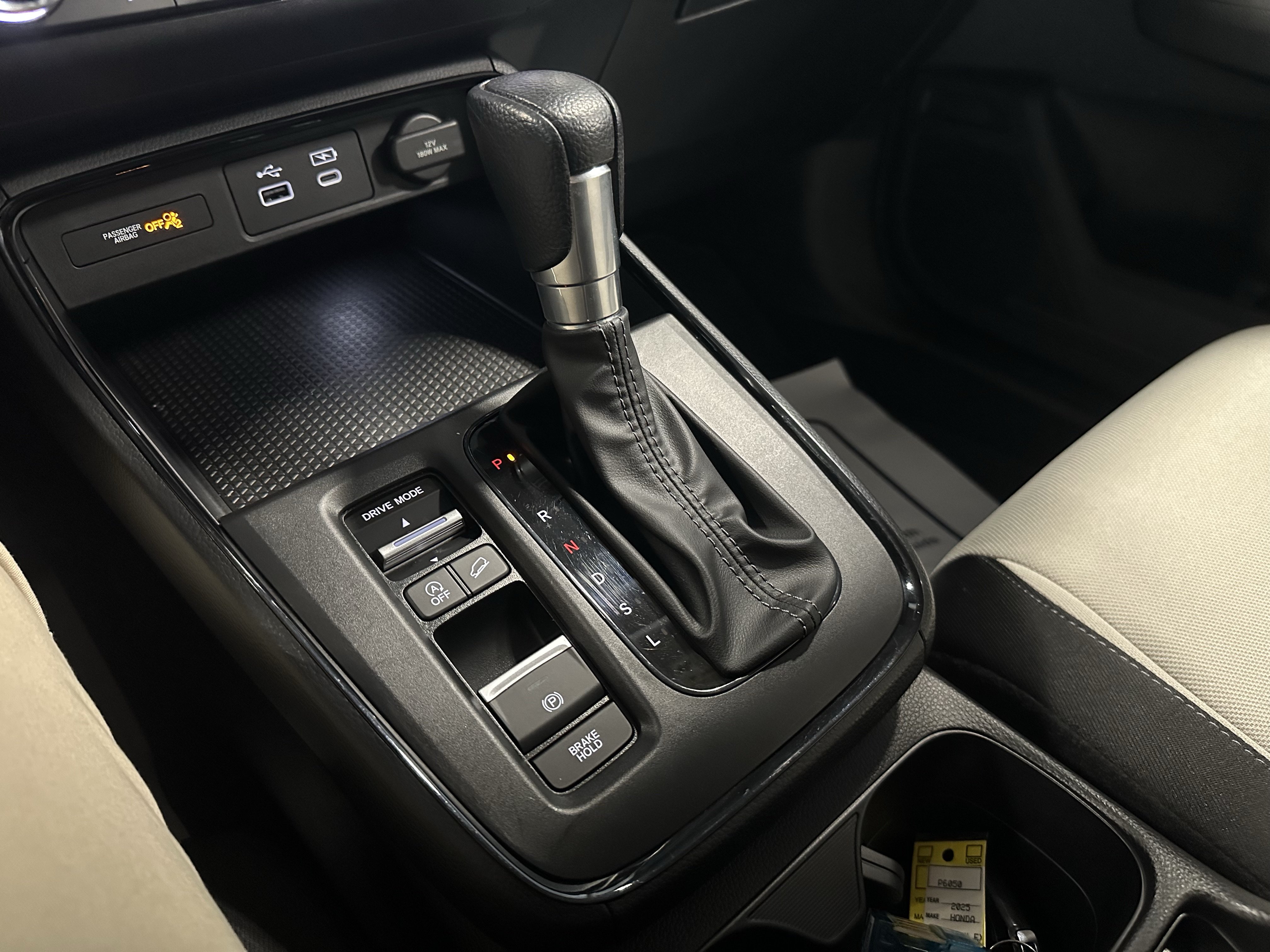 Used 2025 Honda CR-V EX image 16