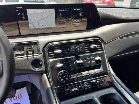 Used 2025 Nissan Armada PRO-4X w/ Pro-4X Premium Package AWD/4WD image 12