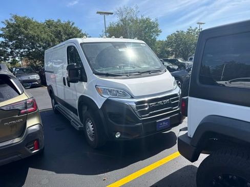 Used 2025 RAM ProMaster 2500 w/ U-Haul Equipment Group FWD image 2