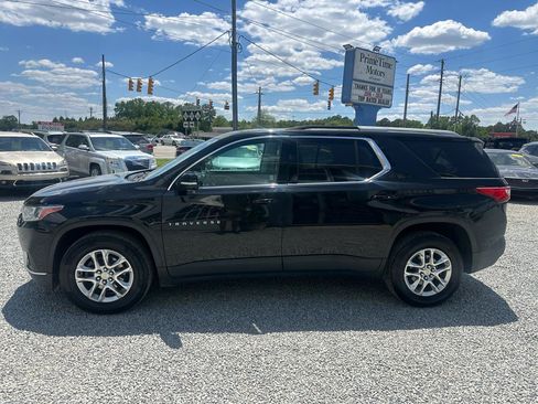 Used 2018 Chevrolet Traverse LT AWD/4WD image 2
