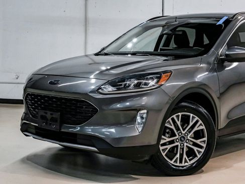 Used 2021 Ford Escape SEL image 6