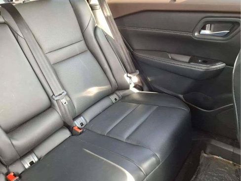 Certified 2023 Nissan Rogue SV w/ SV Premium B Package FWD image 19
