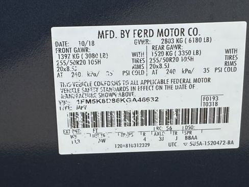 Used 2019 Ford Explorer XLT w/ Equipment Group 202A AWD/4WD image 21