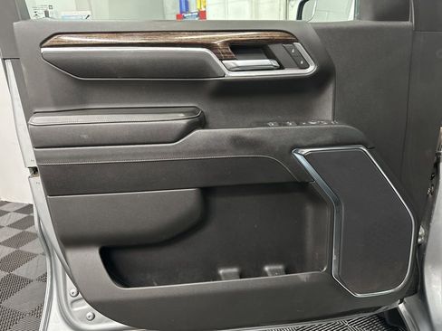 Used 2023 GMC Sierra 1500 Elevation image 18