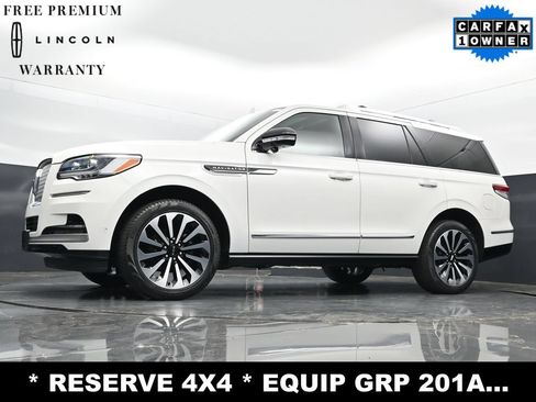Used 2022 Lincoln Navigator Reserve AWD/4WD image 30