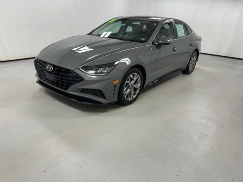 Used 2023 Hyundai Sonata SEL w/ Cargo Package FWD image 2