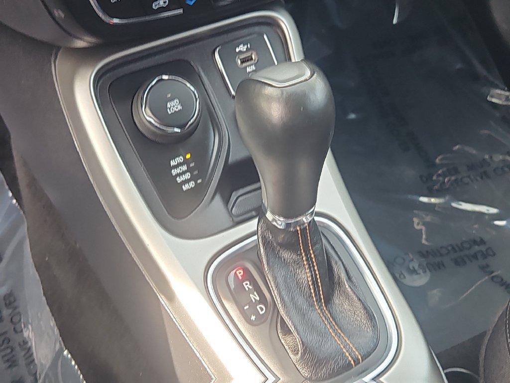 Used 2019 Jeep Compass Latitude w/ Safety & Security Group AWD/4WD image 26