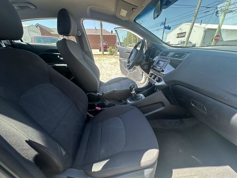Used 2016 Kia Rio LX FWD image 14