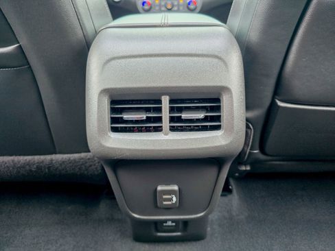 Used 2022 GMC Terrain SLT w/ Infotainment Package II image 47