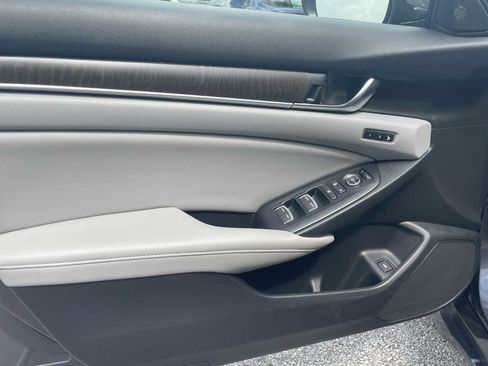 Used 2018 Honda Accord EX-L image 12