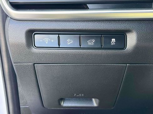 Used 2024 Kia Telluride SX image 18