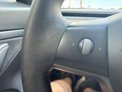 Used 2021 Tesla Model 3 Standard Range Plus RWD image 25