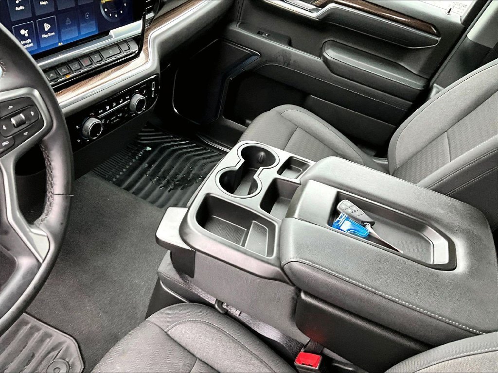 Used 2024 Chevrolet Silverado 1500 LT AWD/4WD image 20