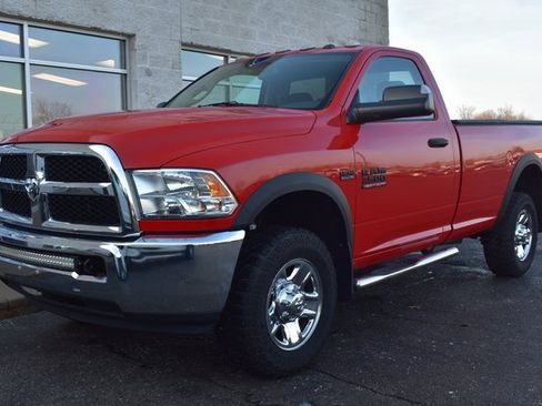 Used 2017 RAM 2500 Tradesman w/ Chrome Appearance Group image 12
