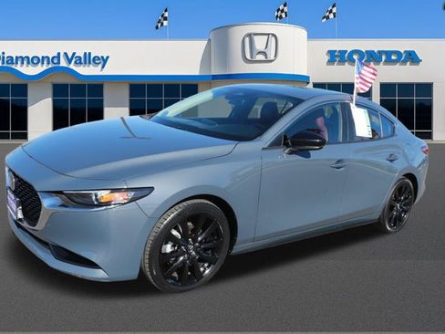 Used 2025 MAZDA MAZDA3 s image 3