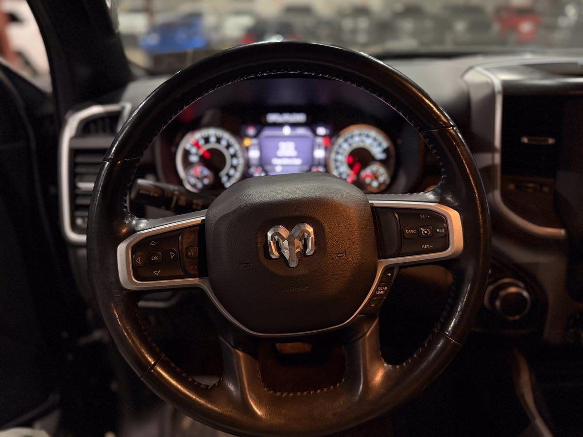 Used 2021 RAM 1500 Big Horn AWD/4WD image 14