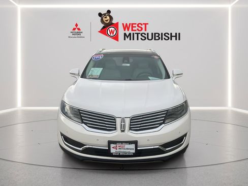 Used 2016 Lincoln MKX Reserve w/ Luxury Package image 8