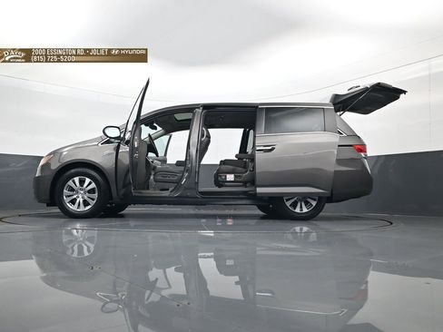 Used 2015 Honda Odyssey EX-L image 35
